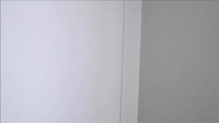 Сосущая латинка не может оторваться